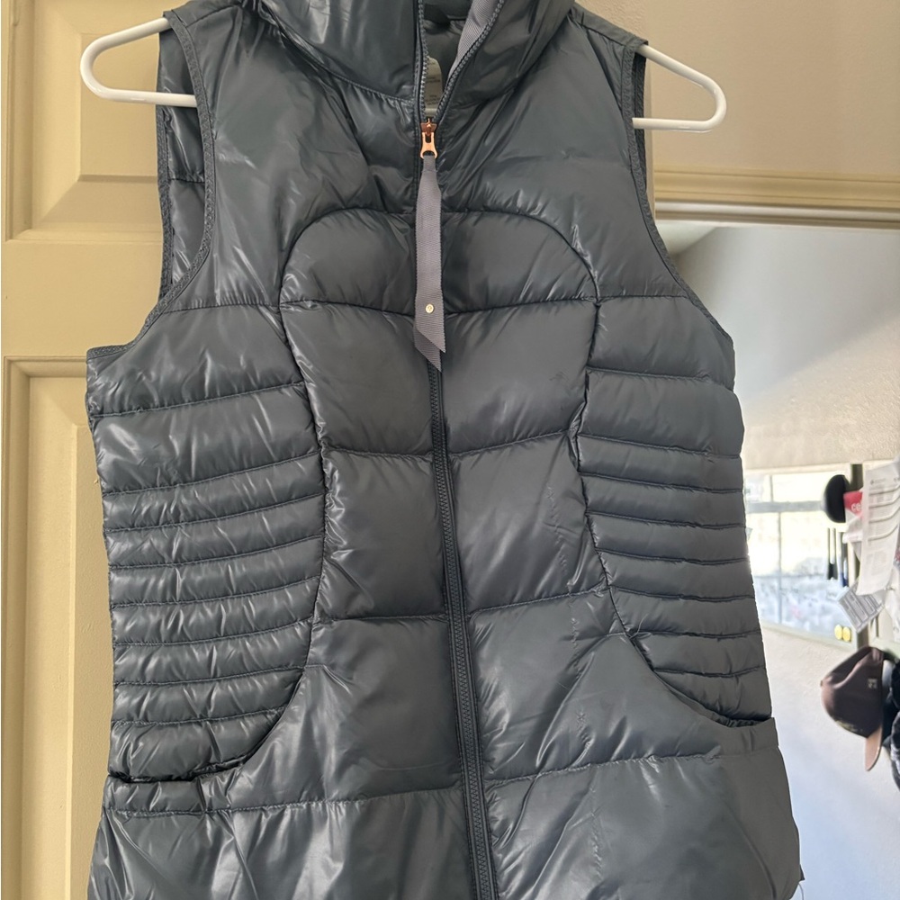 lululemon athletica Gray Quilted Puffer Vest